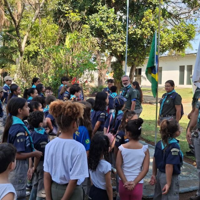 Manhã de Festa Literária em Lagoa da Prata.  Conectados: Tecnologia e Literatura.
